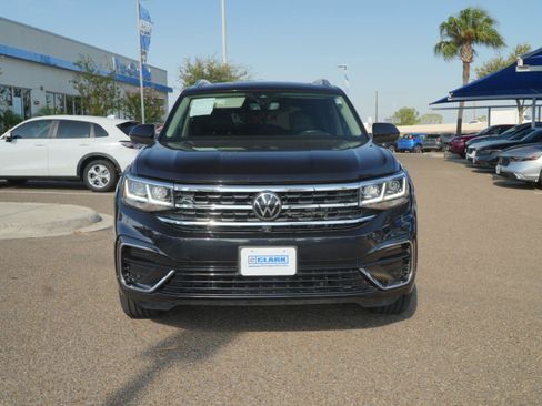 Used 2023 Volkswagen Atlas SEL Premium AWD/4WD image 2