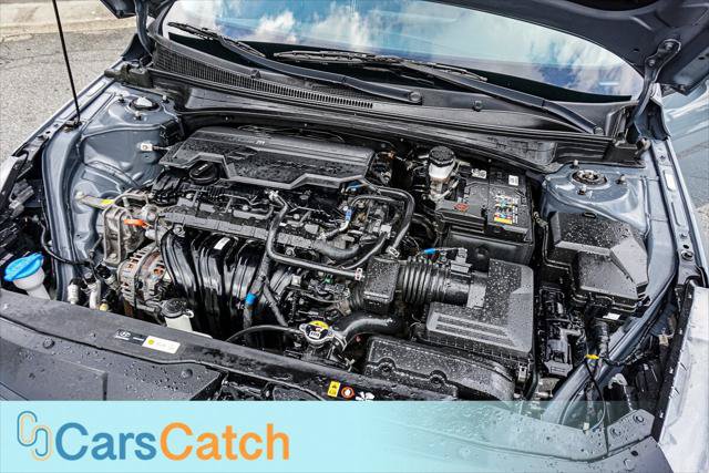 Used 2023 Hyundai Elantra SEL FWD image 35