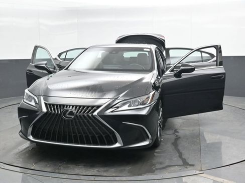 Used 2023 Lexus ES 350 w/ Premium Package image 46