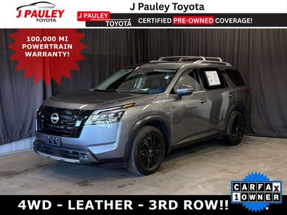 Used 2023 Nissan Pathfinder SL