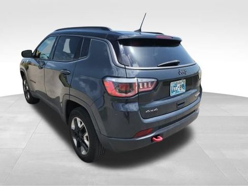 Used 2017 Jeep Compass Trailhawk w/ Leather Interior Group AWD/4WD image 5