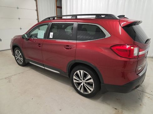 Used 2020 Subaru Ascent Limited w/ Technology Package AWD/4WD image 3