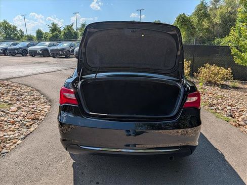 Used 2013 Chrysler 200 Touring FWD image 19