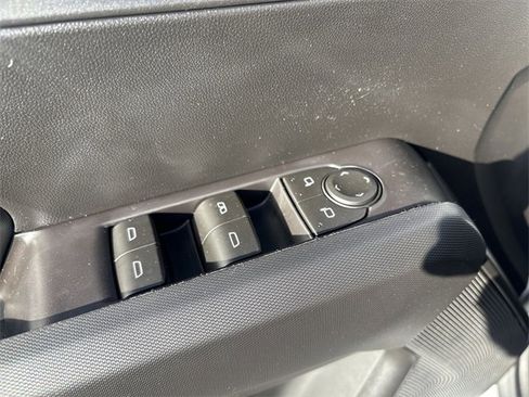 New 2026 Chevrolet Colorado LT image 24