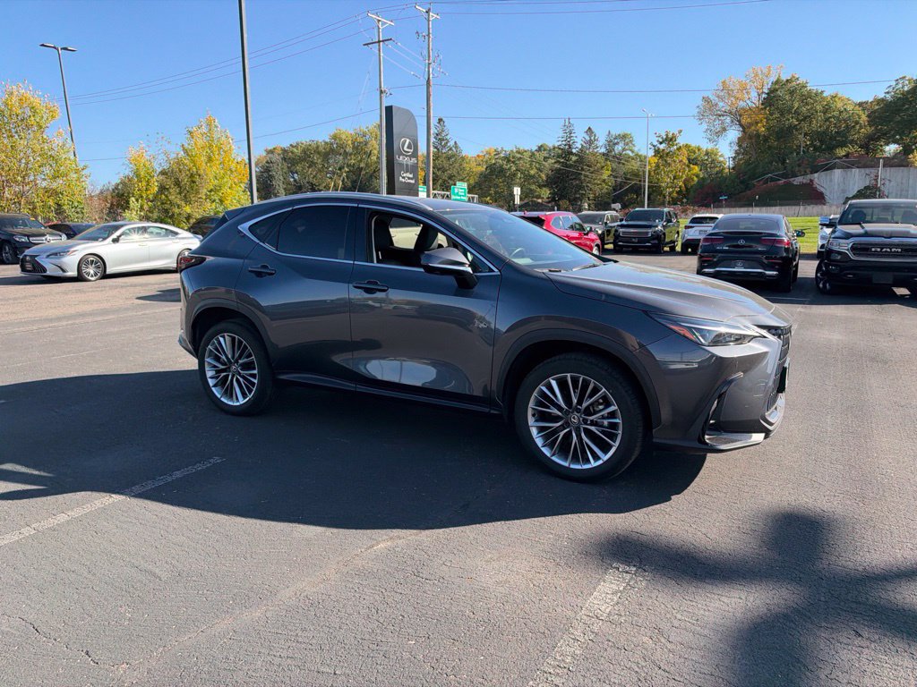Used 2026 Lexus NX 350h AWD w/ Accessory Package (2T) image 23