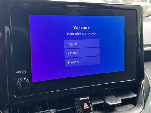 Certified 2025 Toyota Corolla LE image 24