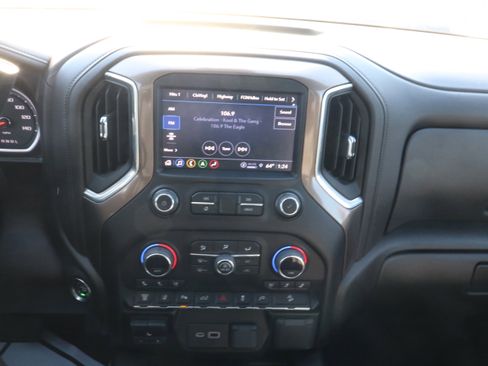 Used 2022 Chevrolet Silverado 2500 High Country w/ Safety Package II image 14