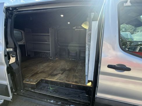 Used 2023 Ford Transit 250 Low Roof RWD image 11