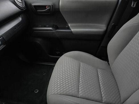 Used 2021 Toyota Tacoma SR image 21