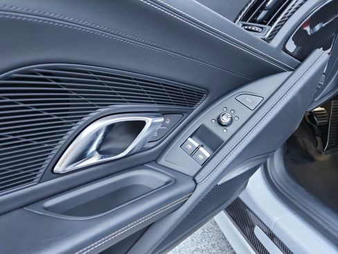 Used 2018 Audi R8 V10 plus image 17