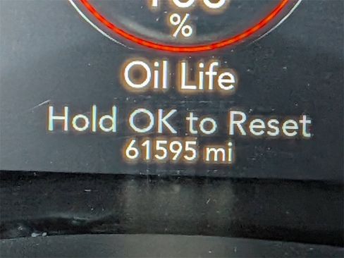 Used 2023 Dodge Charger GT w/ Blacktop Package image 33