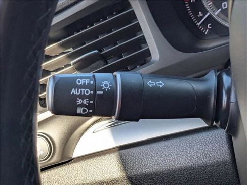 Used 2019 Acura ILX w/ Premium Package image 14