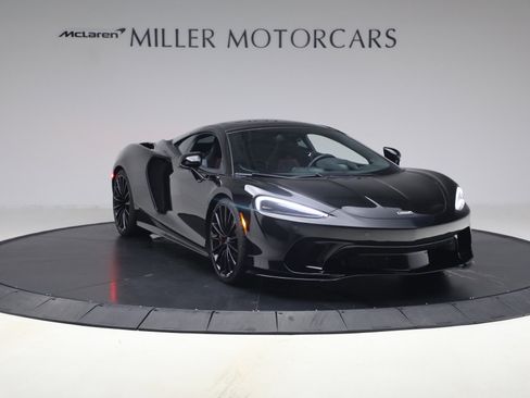 Used 2023 McLaren GT RWD image 11