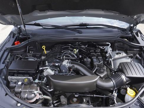 Used 2023 Dodge Durango GT AWD/4WD image 34