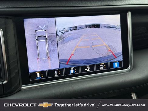 Used 2021 GMC Yukon Denali w/ Advanced Technology Package AWD/4WD image 21