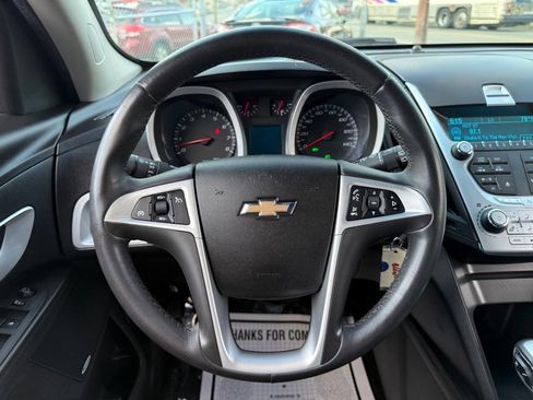 Used 2011 Chevrolet Equinox LTZ image 17