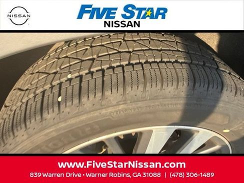 Used 2022 Nissan Pathfinder Platinum w/ Cargo Package FWD image 29