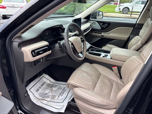 Certified 2024 Lincoln Aviator Reserve w/ Equipment Group 201A AWD/4WD image 24