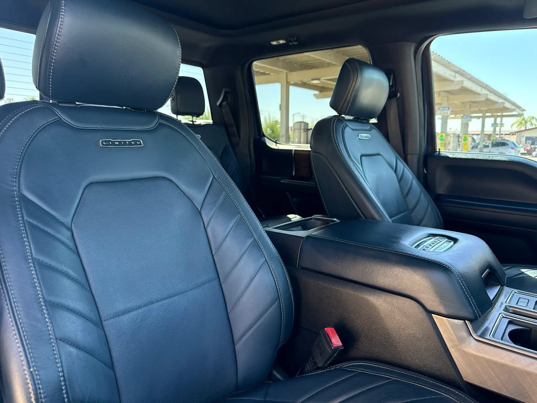 Used 2018 Ford F150 Limited AWD/4WD image 17