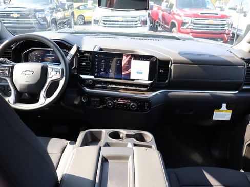 New 2026 Chevrolet Silverado 2500 LT w/ All Star Edition AWD/4WD image 15