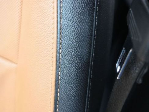 Used 2020 Chevrolet Equinox Premier image 12