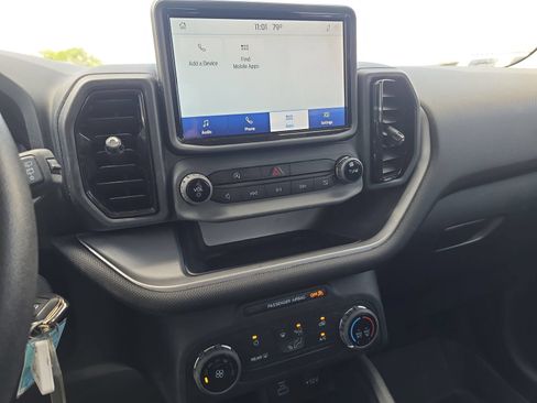 Used 2021 Ford Bronco Sport AWD/4WD image 17