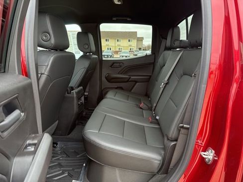 New 2026 Chevrolet Colorado Trail Boss w/ Off-Road Front Bumper Package AWD/4WD image 35