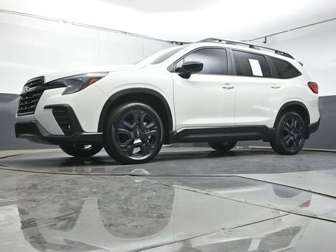 Certified 2025 Subaru Ascent Bronze Edition w/ Onyx Package AWD/4WD image 41