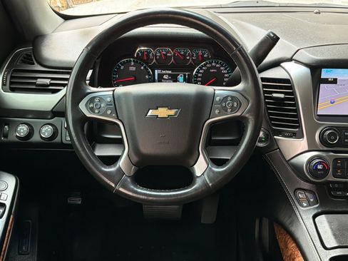 Used 2015 Chevrolet Tahoe LTZ AWD/4WD image 16