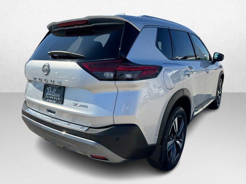 Used 2023 Nissan Rogue SL w/ SL Premium Package AWD/4WD image 5