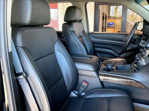 Used 2017 Chevrolet Tahoe LT image 8