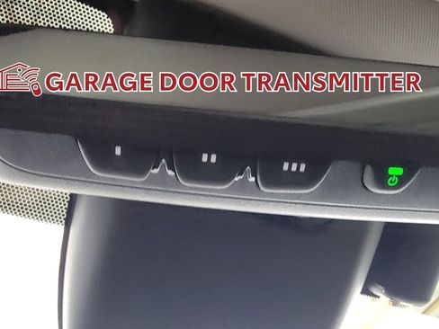 Certified 2022 Toyota Highlander Platinum image 31