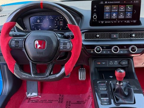 Used 2025 Honda Civic Type R image 13