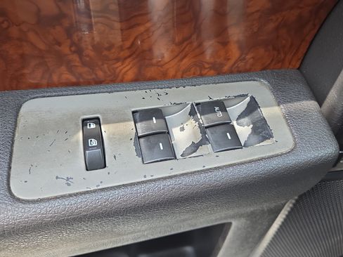 Used 2010 Ford Flex Limited FWD image 32