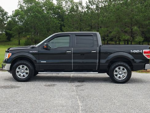Used 2012 Ford F150 XLT w/ XLT Chrome Pkg AWD/4WD image 8