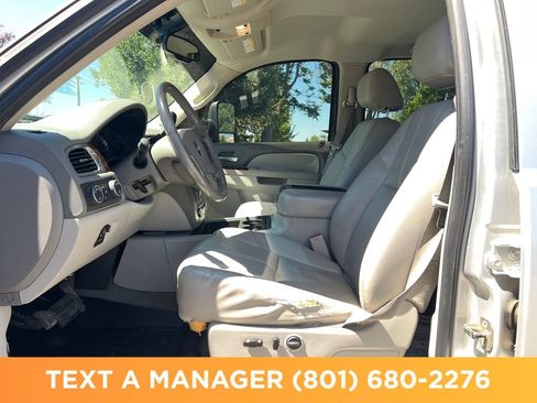 Used 2011 GMC Sierra 2500 SLT w/ SLT Convenience Package AWD/4WD image 9