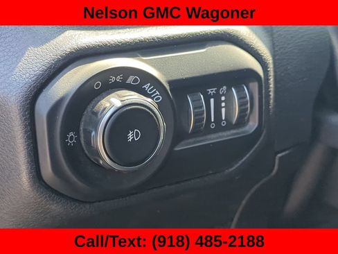 Used 2021 Jeep Wrangler Unlimited Sport AWD/4WD image 17