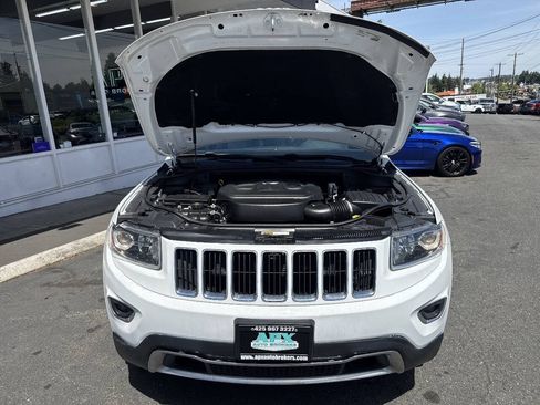 Used 2016 Jeep Grand Cherokee Limited AWD/4WD image 13