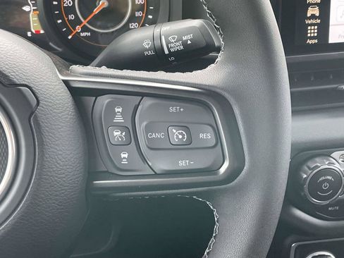 New 2025 Jeep Gladiator Rubicon image 14