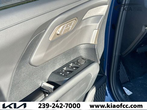 New 2027 Kia Telluride S image 24