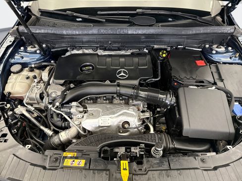 Used 2022 Mercedes-Benz GLB 250 4MATIC image 22