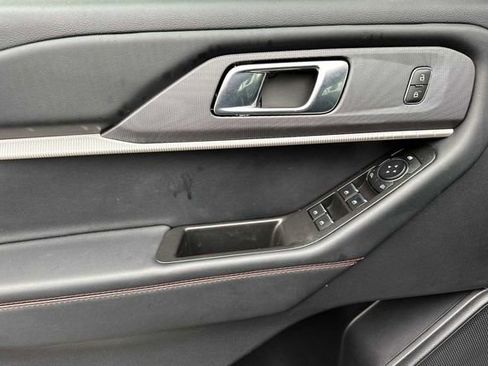 Certified 2025 Ford Explorer ST-Line w/ ST-Line Street Pack image 10