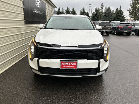 New 2026 Kia Sportage AWD Hybrid image 2