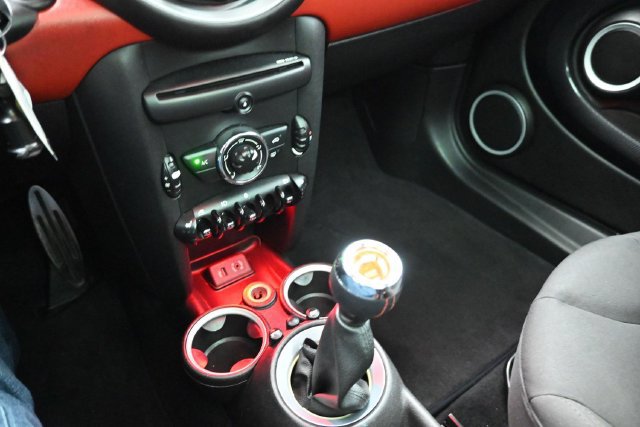 Used 2013 MINI Cooper S FWD image 8