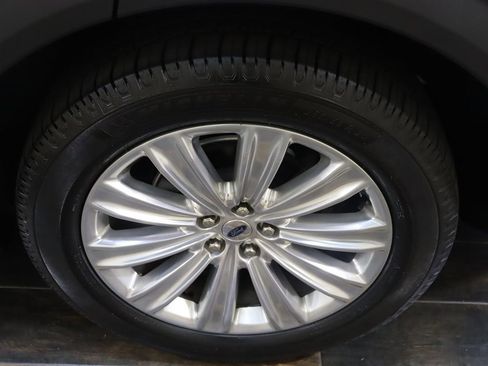 Used 2020 Ford Explorer Limited AWD/4WD image 29