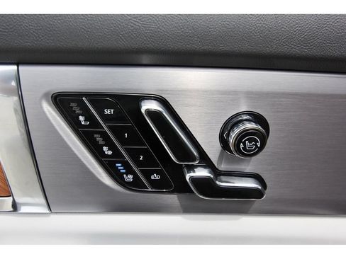 New 2027 Cadillac Vistiq Sport AWD/4WD image 23