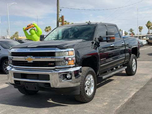 Used 2015 Chevrolet Silverado 2500 LT w/ LT Convenience Package AWD/4WD image 1