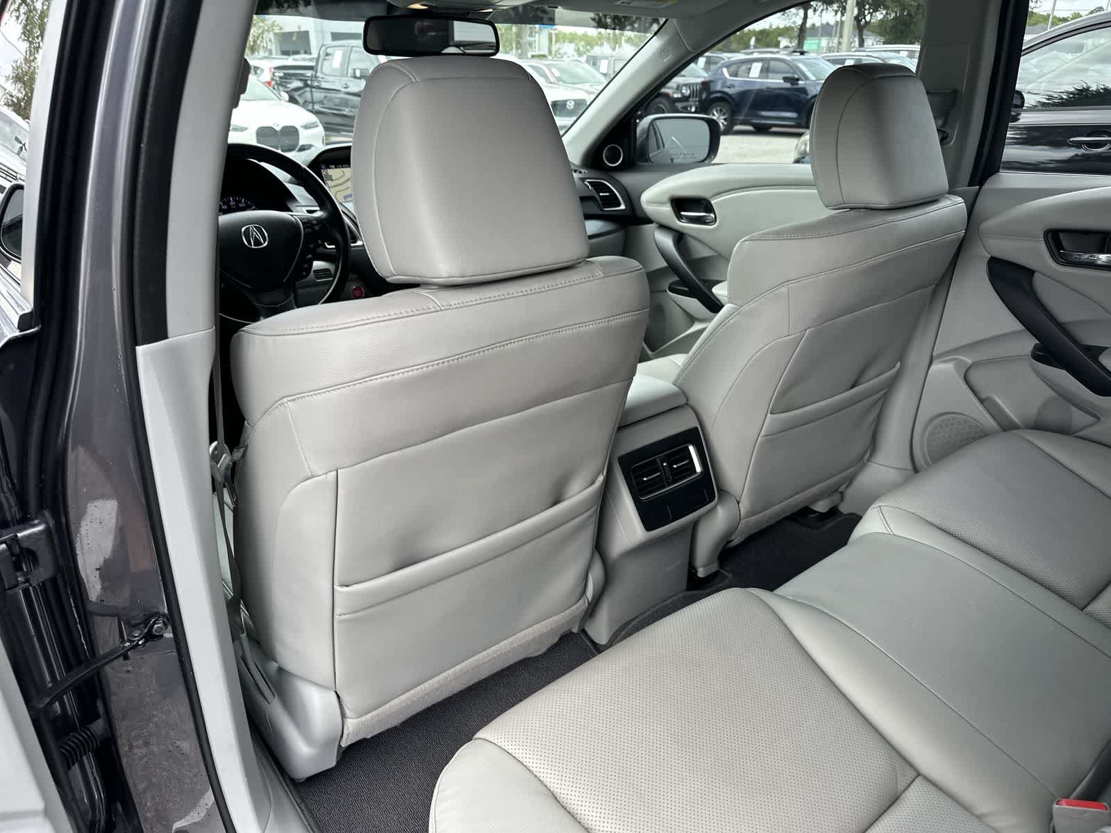 Used 2018 Acura RDX w/ Advance Package FWD image 17