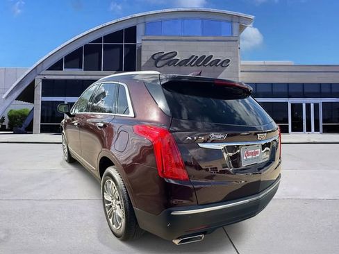 Used 2018 Cadillac XT5 Luxury w/ Driver Awareness Package image 6