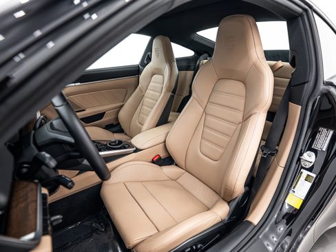 Certified 2024 Porsche 911 Carrera 4S image 5